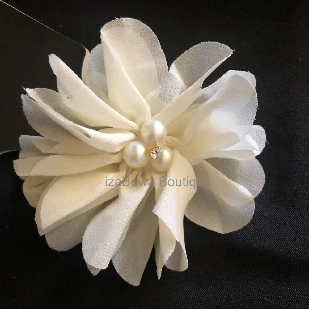 Ivory Flower Chiffon Scrunchie   (kids)  SC2987  Handmade NWT Boutique